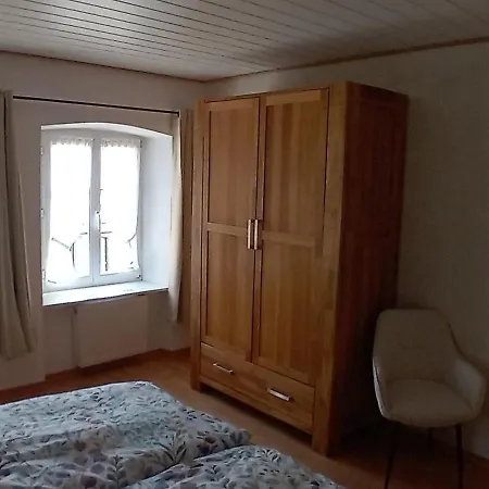 In Der Jeessjass 아파트